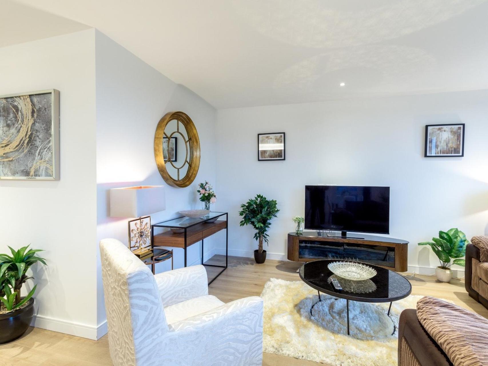 2 Bed Property Close To Heathrow Airport Hounslow Luaran gambar