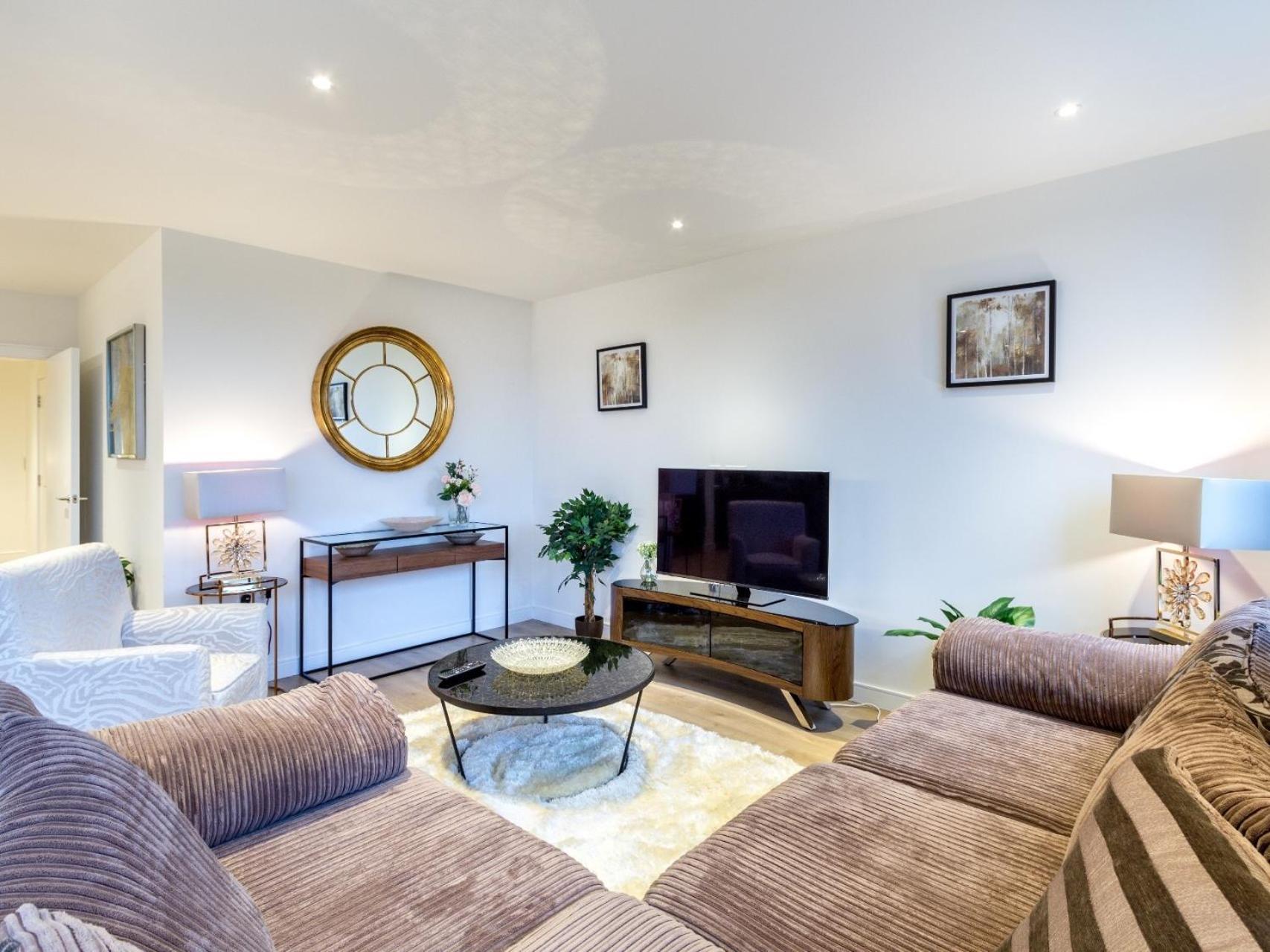 2 Bed Property Close To Heathrow Airport Hounslow Luaran gambar