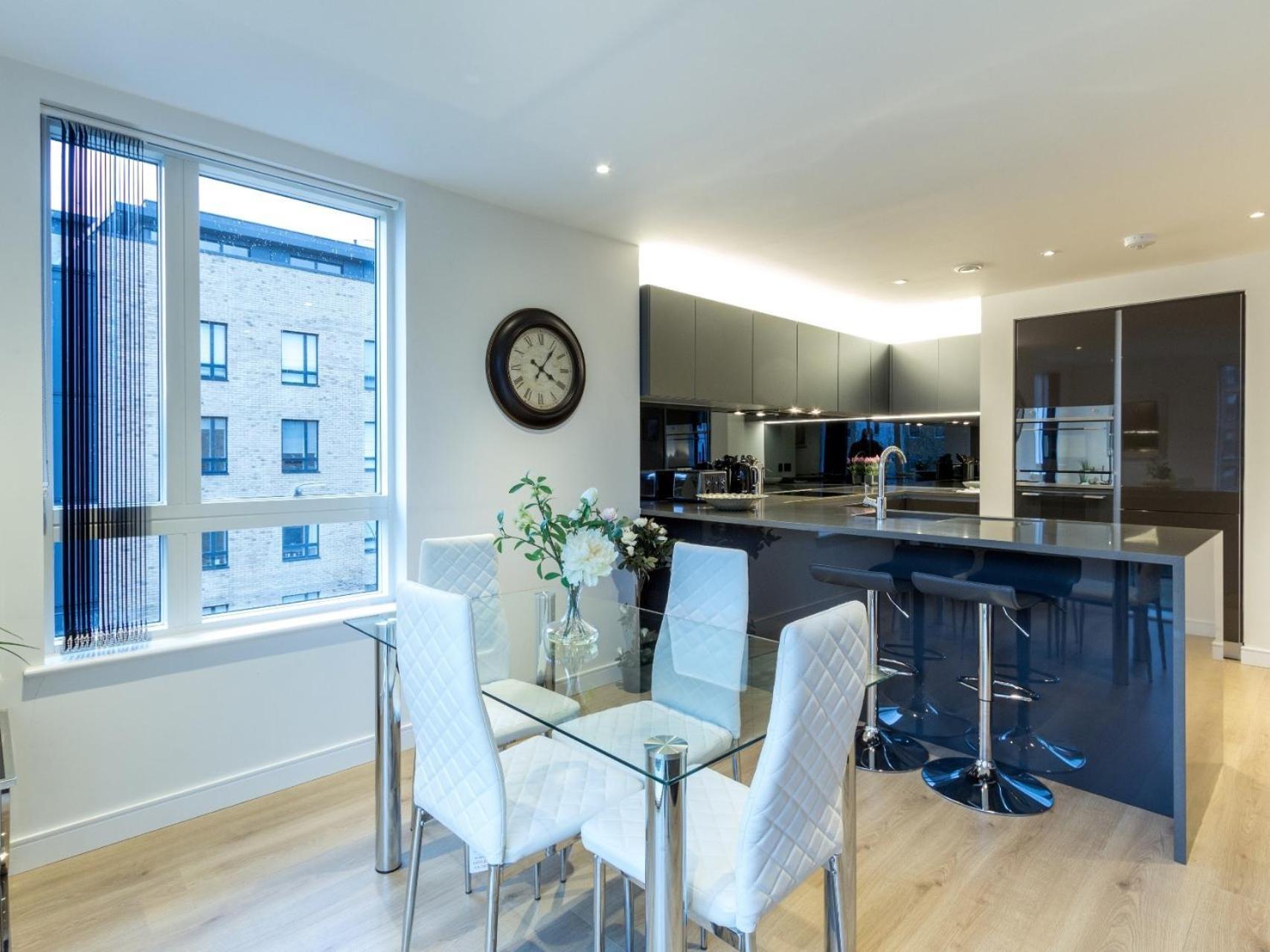 2 Bed Property Close To Heathrow Airport Hounslow Luaran gambar